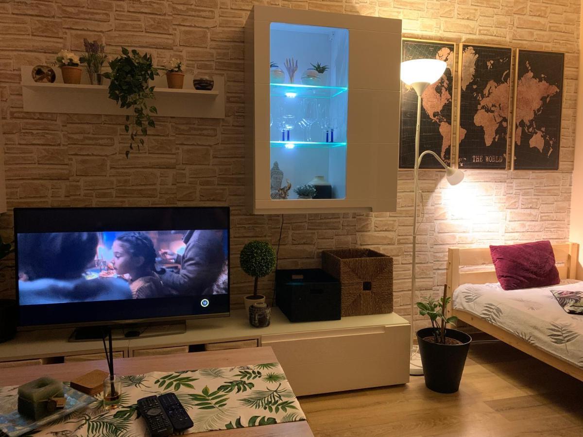 Simon Apartment